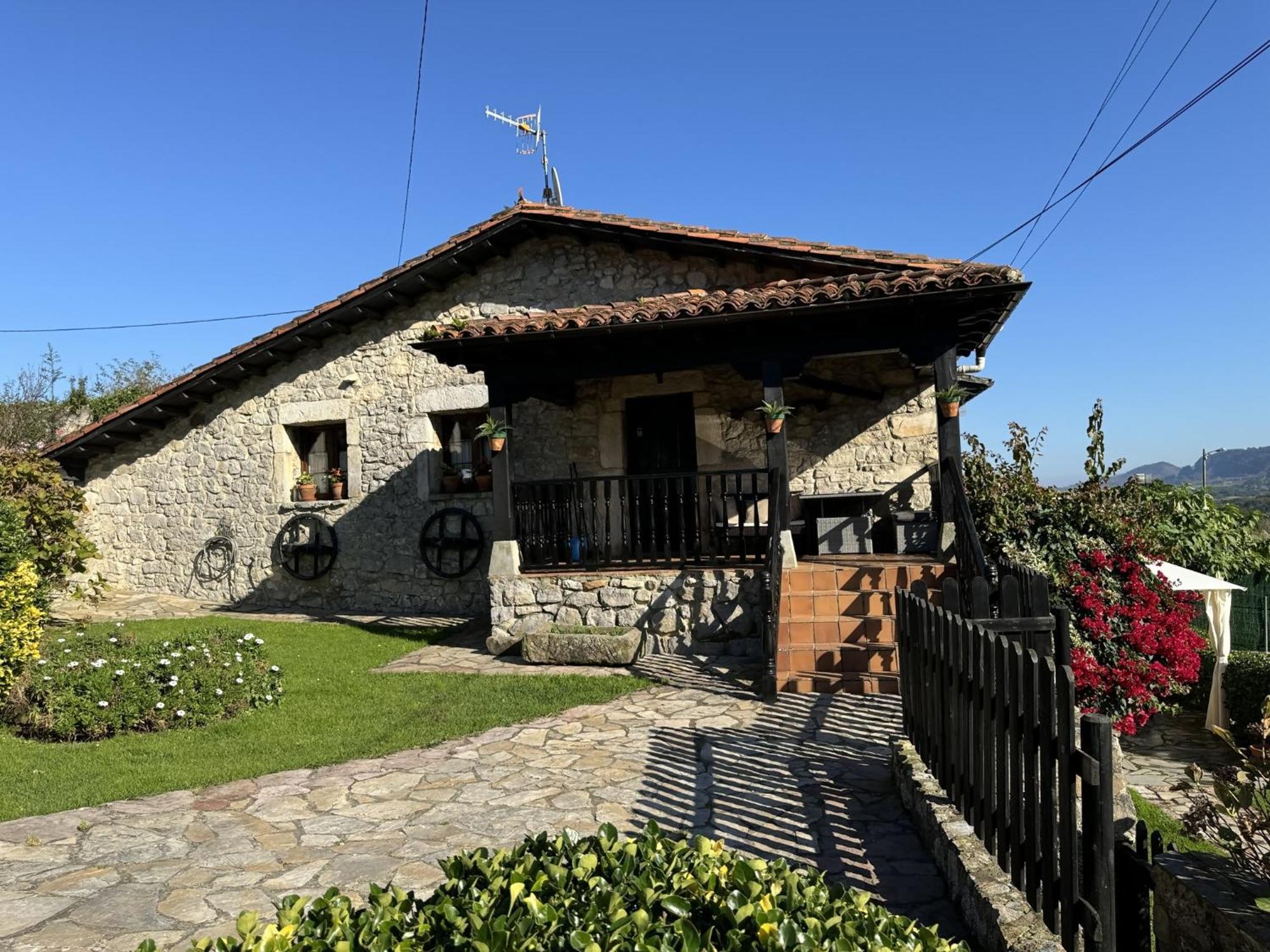 Casa Las Hortensias 2 Pendueles Llanes Exteriér fotografie