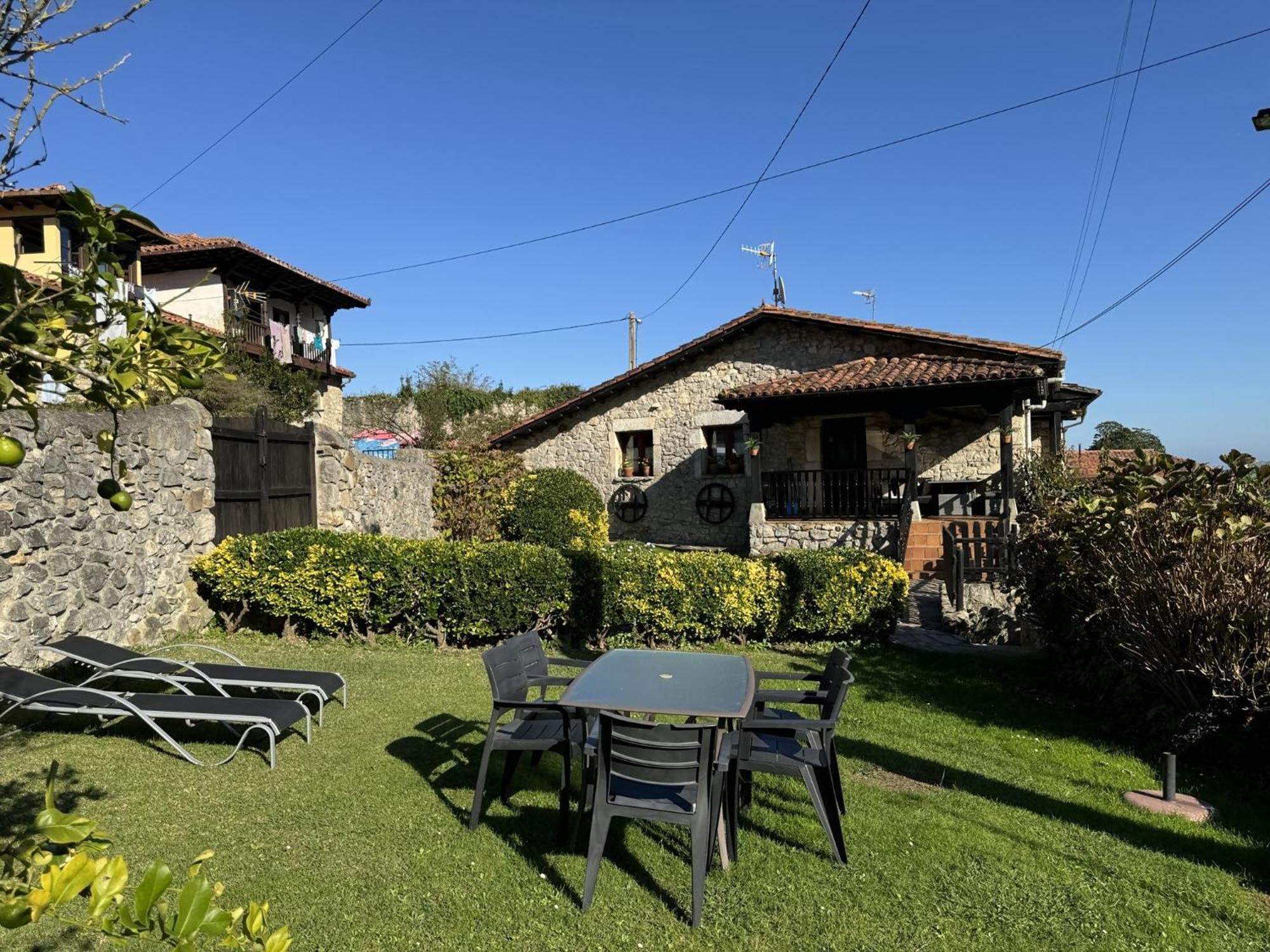 Casa Las Hortensias 2 Pendueles Llanes Exteriér fotografie